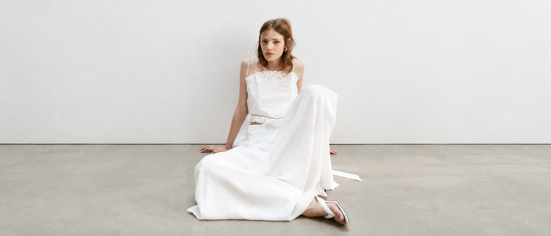 Modern feminine silhouettes