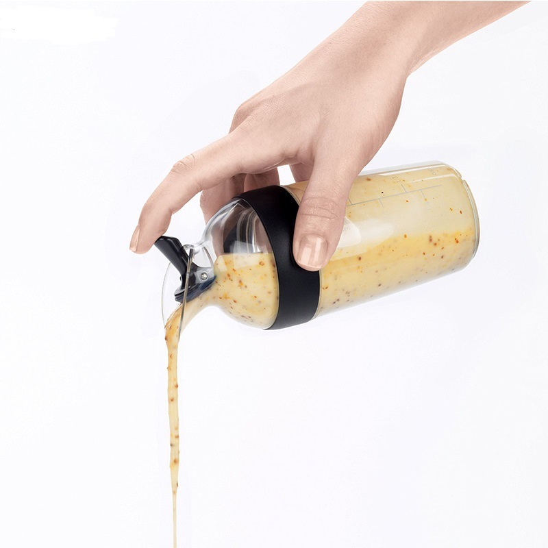Graduated Sauce & Seasoning Bottle – 250 mL