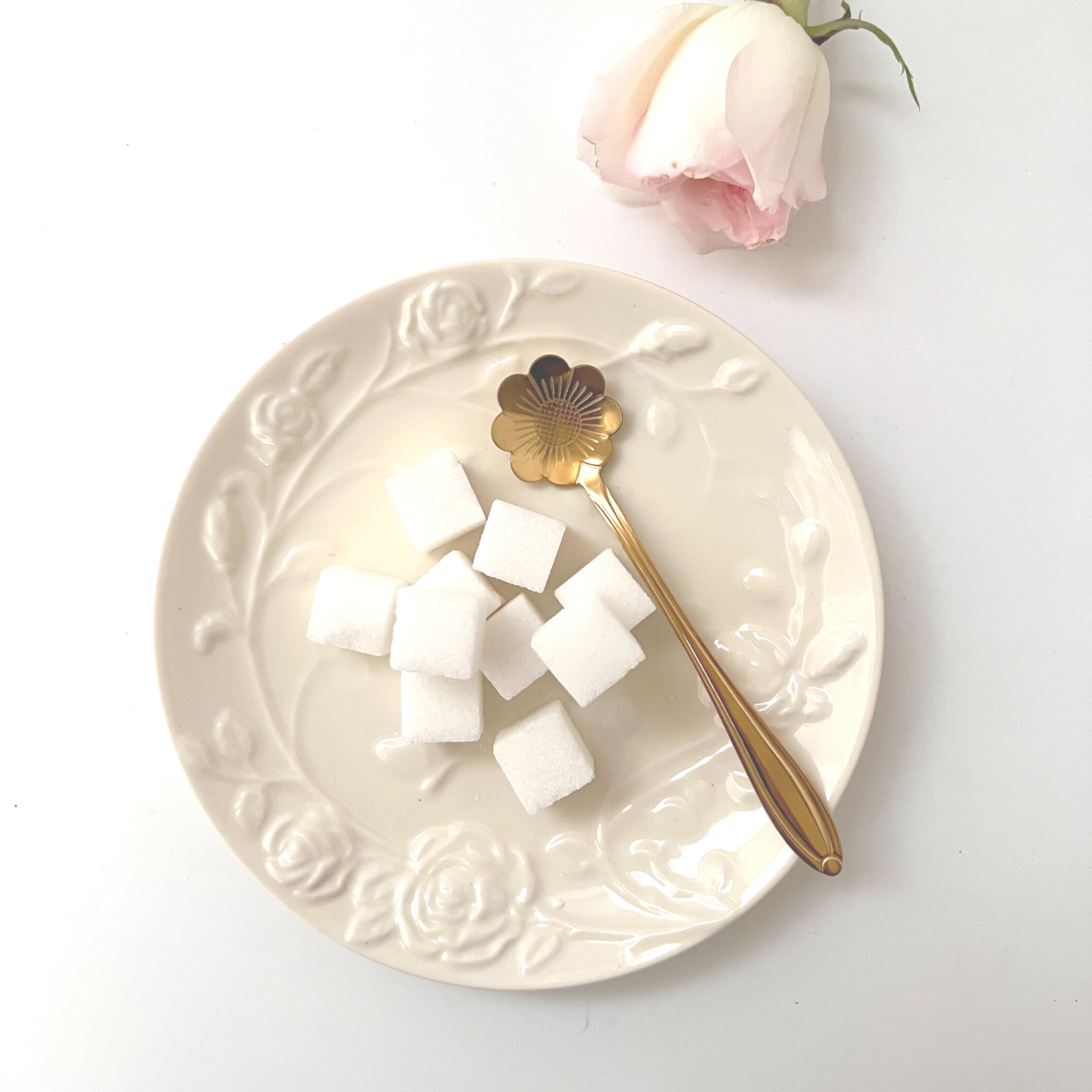 Flower-Shaped Dessert & Tea Spoons – Gold – Set of 4 - Image 5