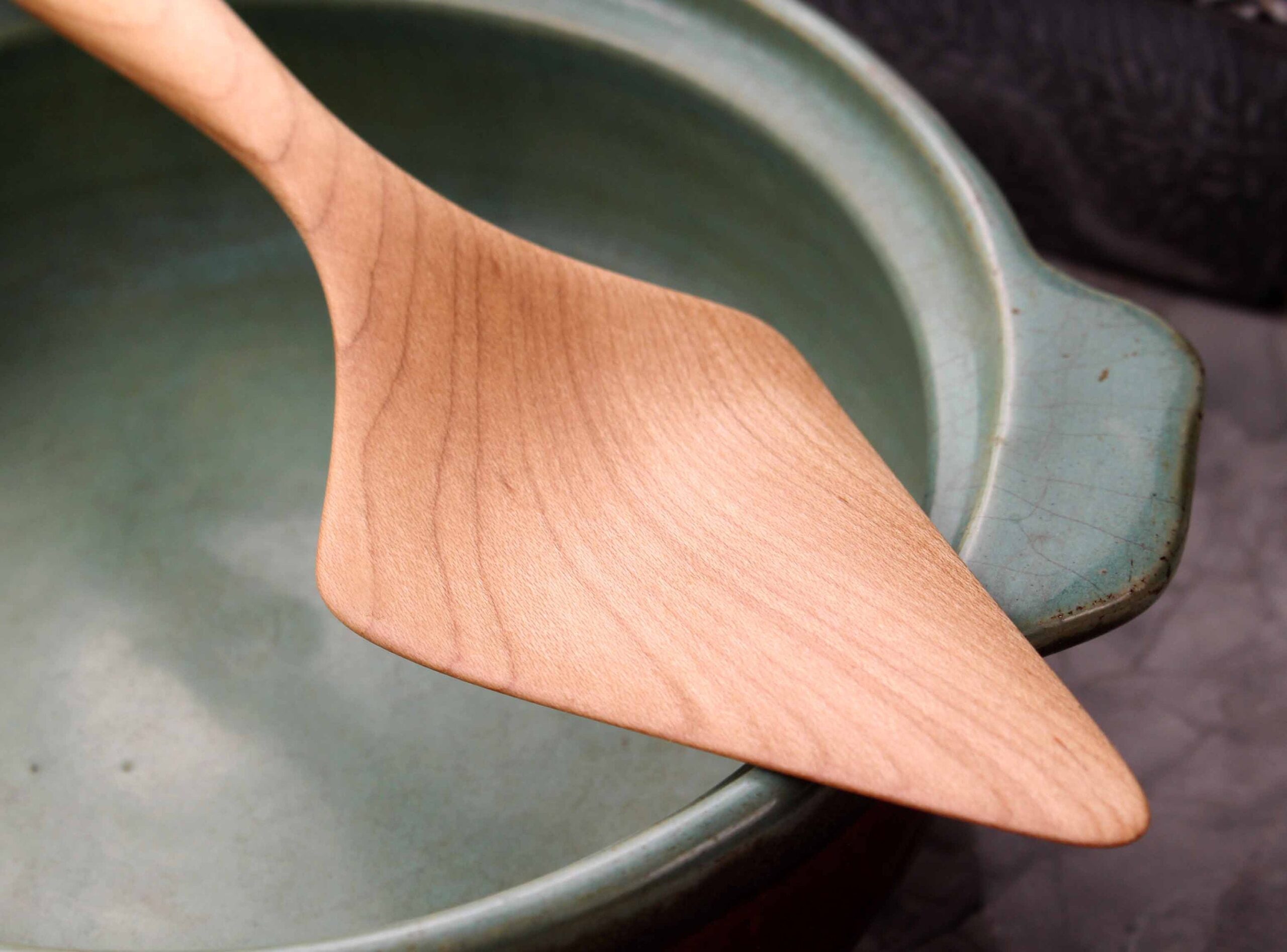 Wooden Pie Server Spatula – Black Walnut & Sugar Maple - Image 3