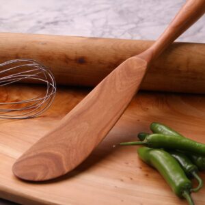 Right-Handed Wooden Spurtle – Walnut Wood