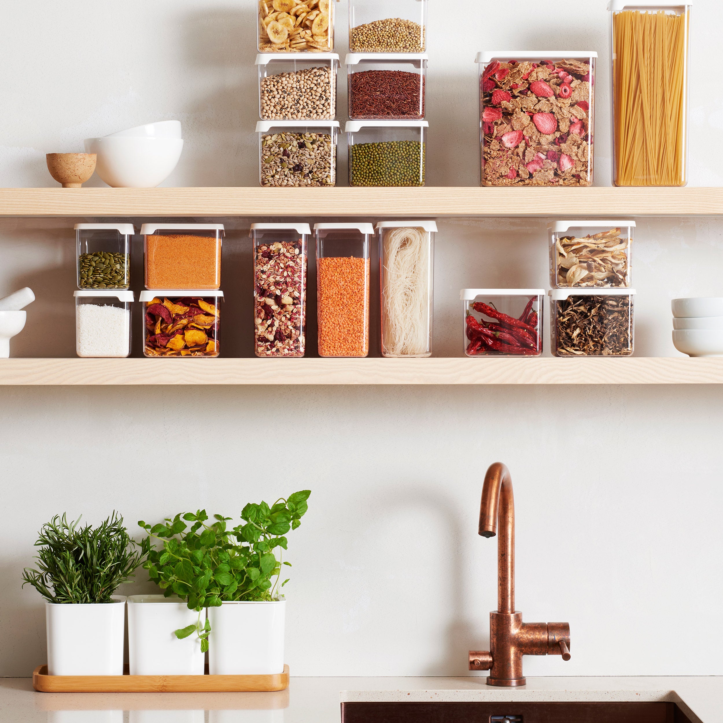Airtight Dry Food Storage Container – 0.8 L - Image 5
